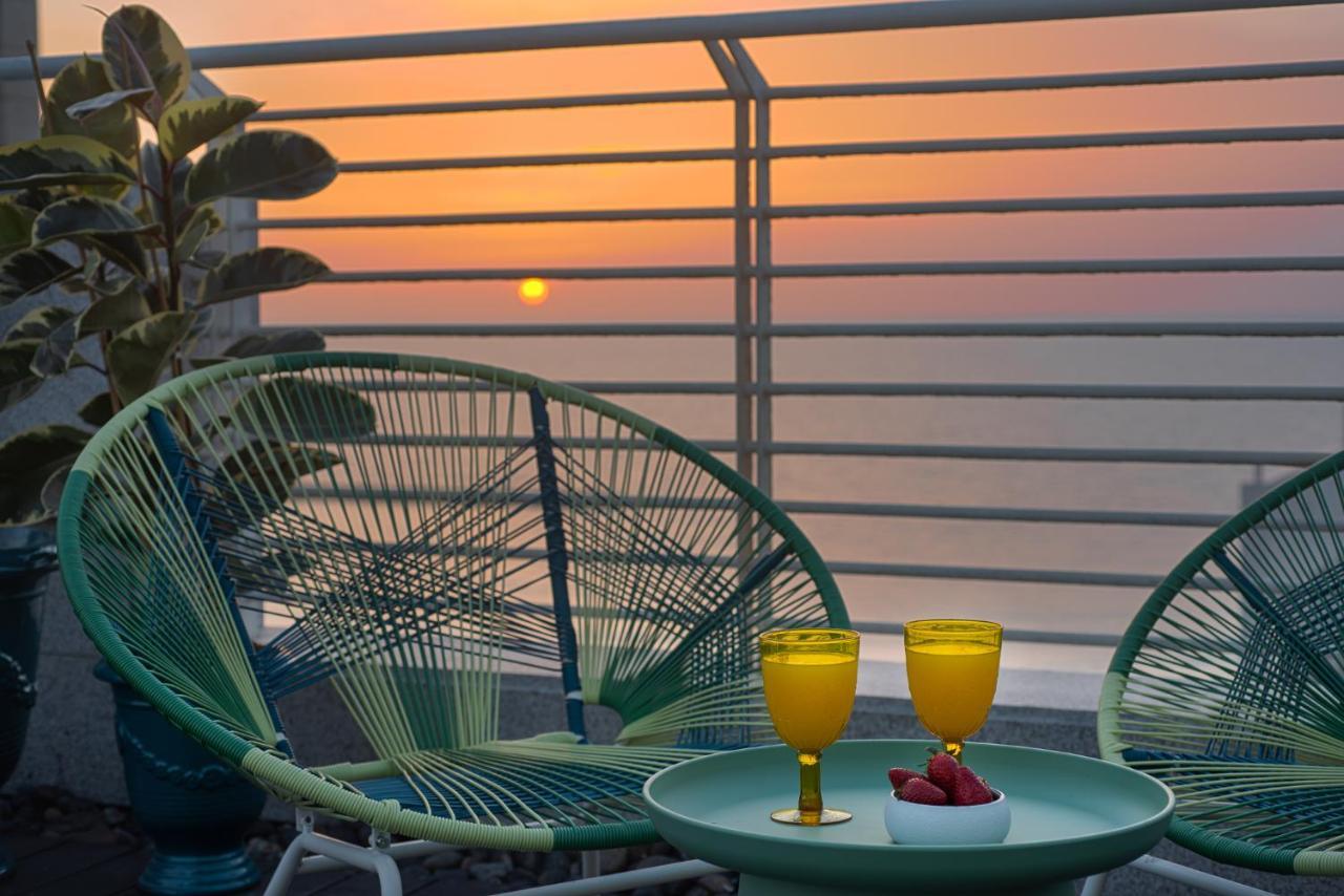 Savoy Sea Side Hotel (Adults Only) Tel-Aviv Kültér fotó